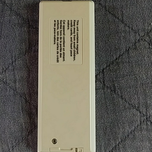 Haier A/C Remote - Picture 2 of 2